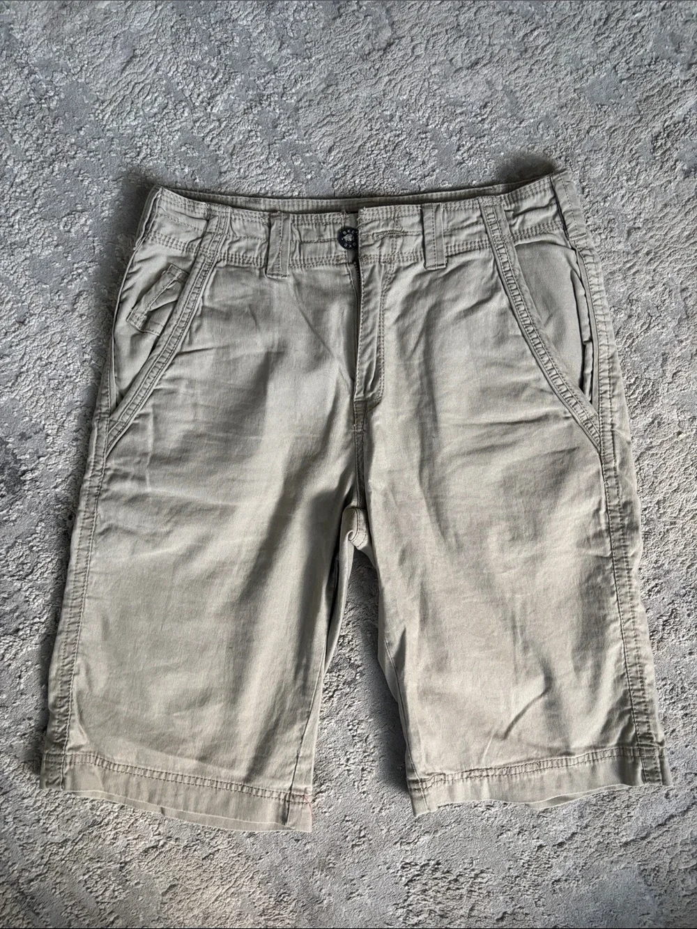 BKE Men's Flat Front Shorts in Light Khaki